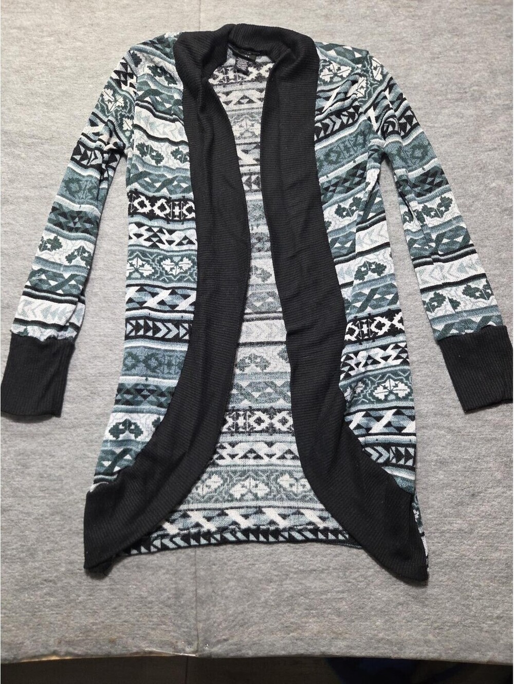 Rue21 Women's Medium Open Front Cardigan Aztec Geometric Print Black Gray Teal